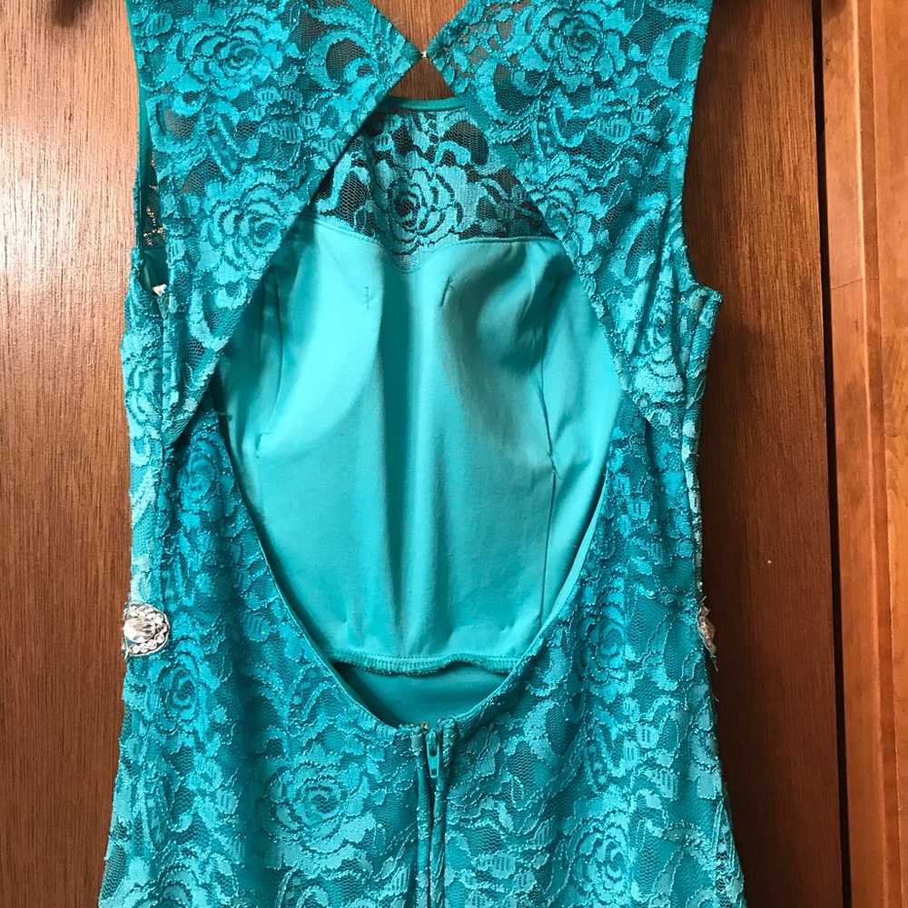 Prom Dress - Picture 3 of 5